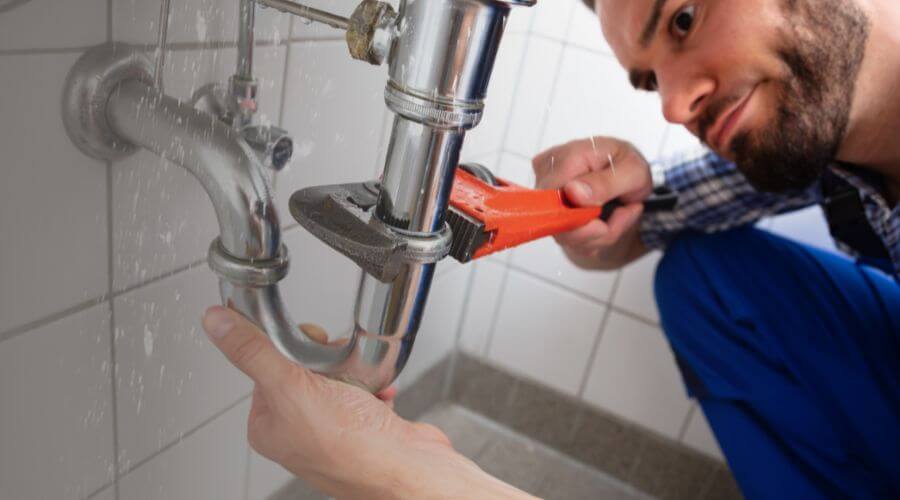Professional same day plumber services in West Liberty, IL